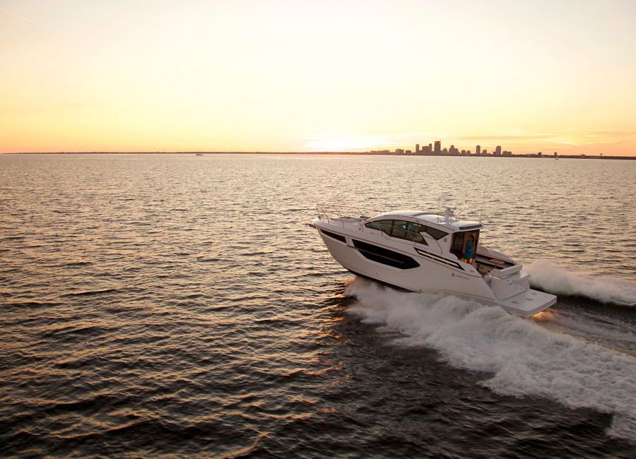 Cruisersyachts